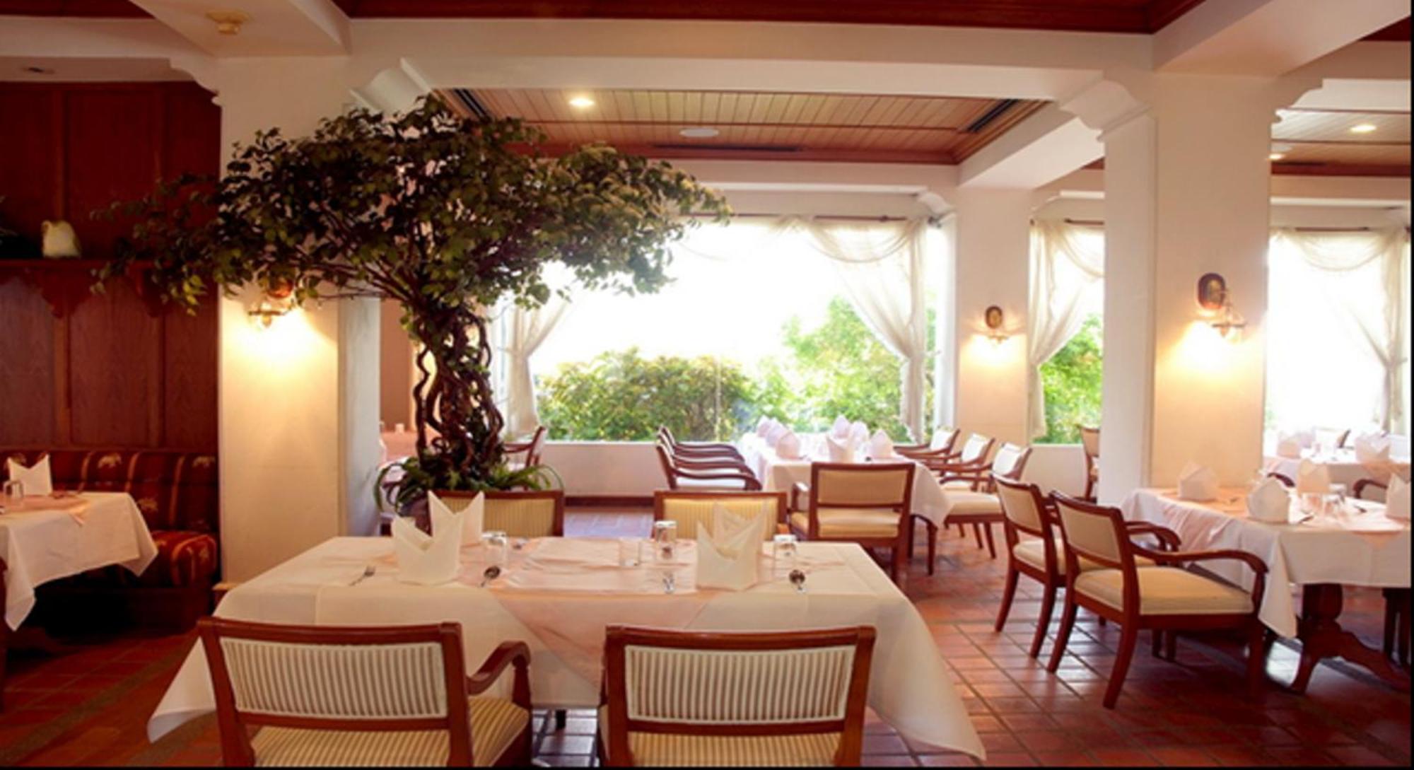 Purimas Beach Hotel & Spa Ban Chang  Bagian luar foto