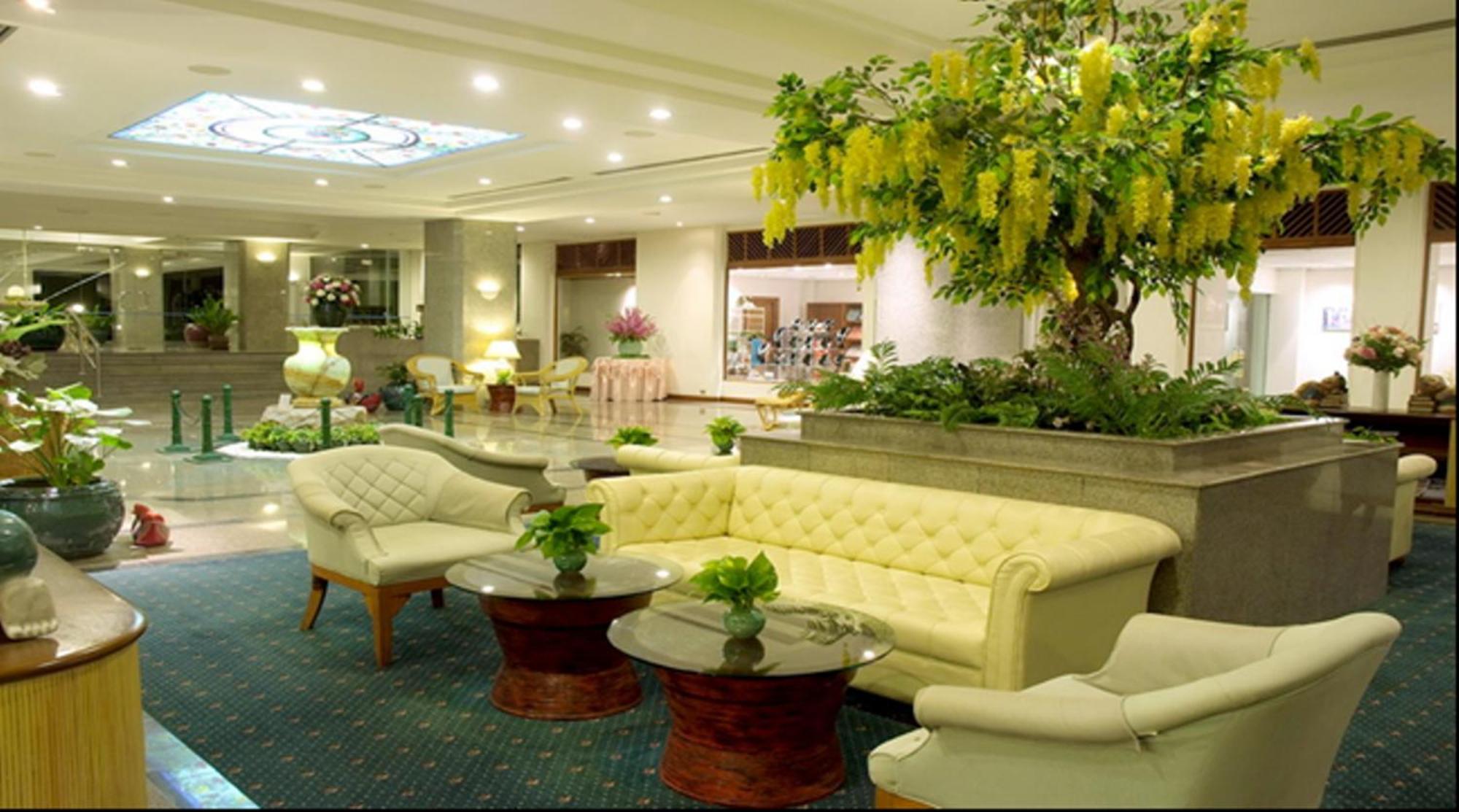 Purimas Beach Hotel & Spa Ban Chang  Bagian luar foto